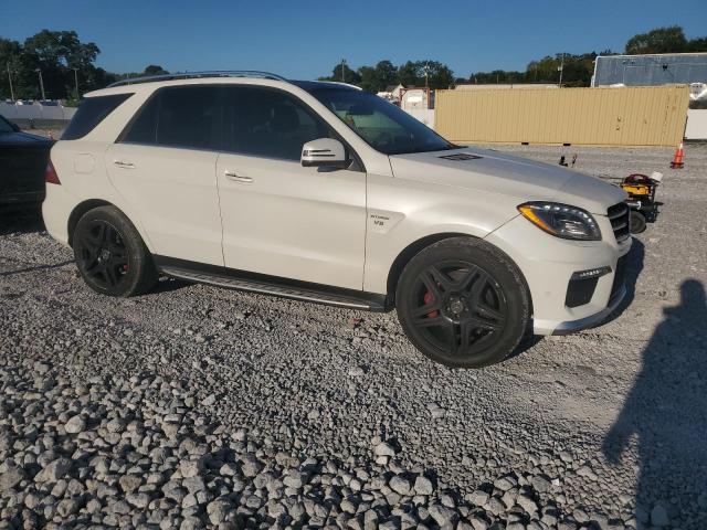 4JGDA7EB6DA224516 - 2013 MERCEDES-BENZ ML 63 AMG WHITE photo 4
