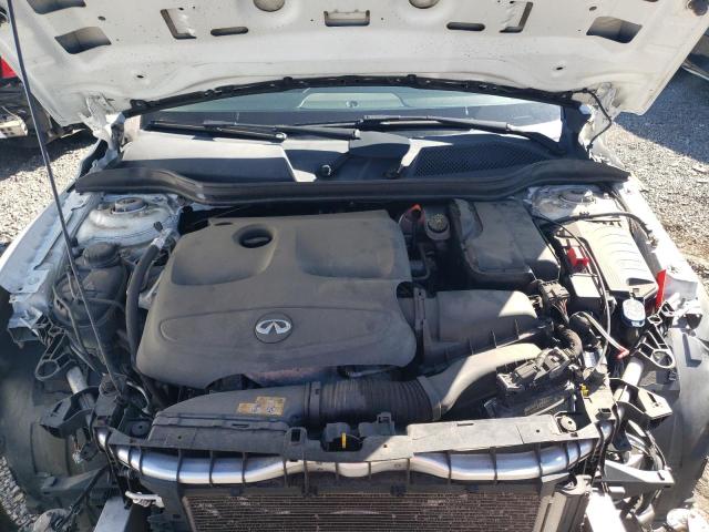 SJKCH5CP4JA045950 - 2018 INFINITI QX30 BASE Սպիտակ լուսանկար 12