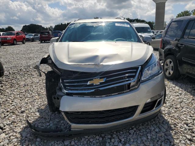 1GNKVGKD6HJ263464 - 2017 CHEVROLET TRAVERSE LT ბეჟი ფოტო 5