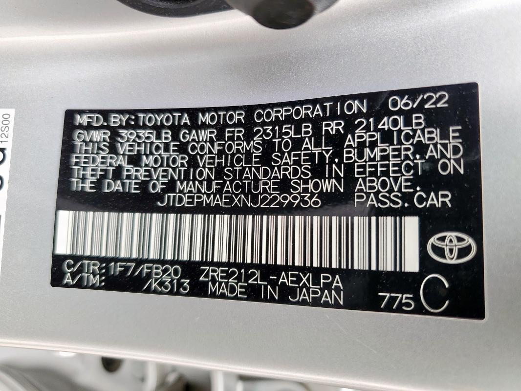 JTDEPMAEXNJ229936 - 2022 TOYOTA COROLLA LE Silber Foto 12