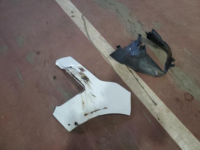 SALGS2SV4JA512863 - 2018 LAND ROVER RANGE ROVE HSE WHITE photo 13