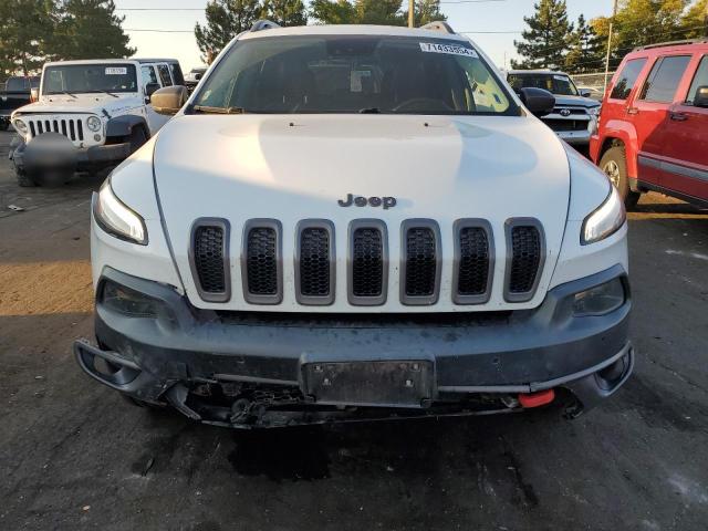 1C4PJMBS8FW576586 - 2015 JEEP CHEROKEE TRAILHAWK WHITE photo 5