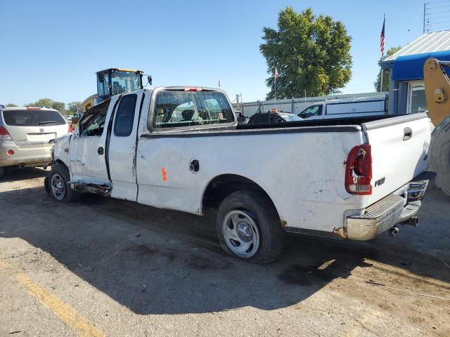 2FTRX17W83CA06886 - 2003 FORD F150 WHITE photo 2