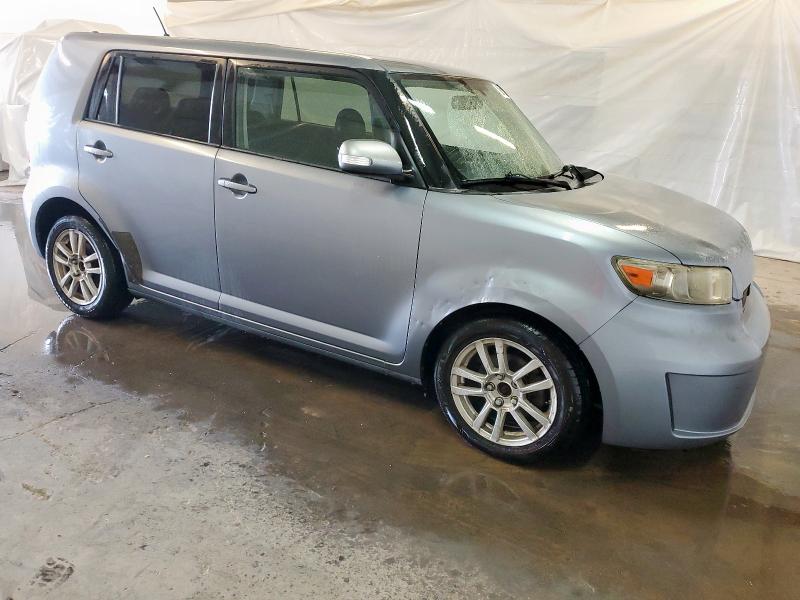 JTLZE4FE5A1106799 - 2010 TOYOTA SCION XB GRAY photo 4