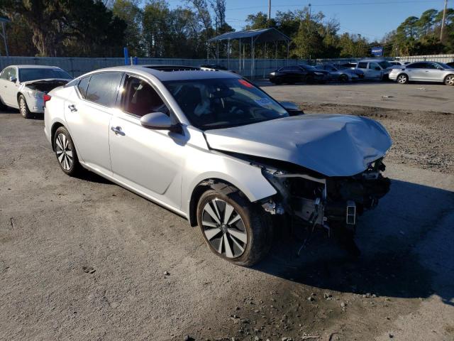 1N4BL4DVXKC137399 - 2019 NISSAN ALTIMA SV SILVER photo 4