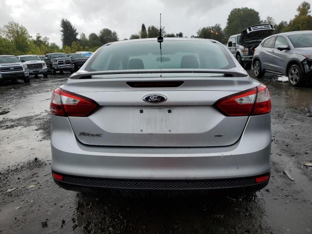 1FADP3F27DL320305 - 2013 FORD FOCUS SE SILVER photo 6