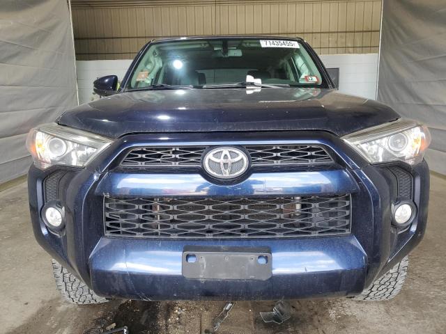 JTEBU5JR4G5357214 - 2016 TOYOTA 4RUNNER SR5/SR5 PREMIUM Синій фото 5