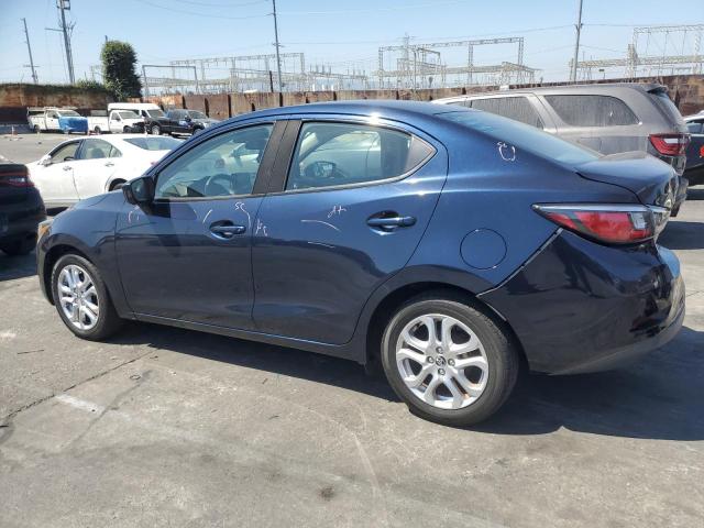 3MYDLBYV6JY306827 - 2018 TOYOTA YARIS IA ლურჯი ფოტო 2