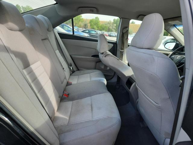 4T1BF1FK5GU611047 - 2016 TOYOTA CAMRY LE შავი ფოტო 10