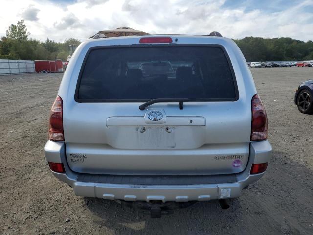JTEBT14R650055036 - 2005 TOYOTA 4RUNNER SR5 银色 照片 6