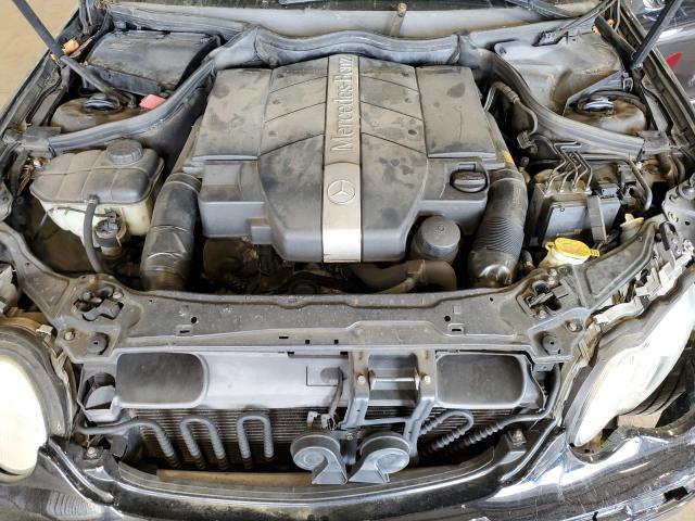 WDBRF64J64F476587 - 2004 MERCEDES-BENZ C 320 BLACK photo 11