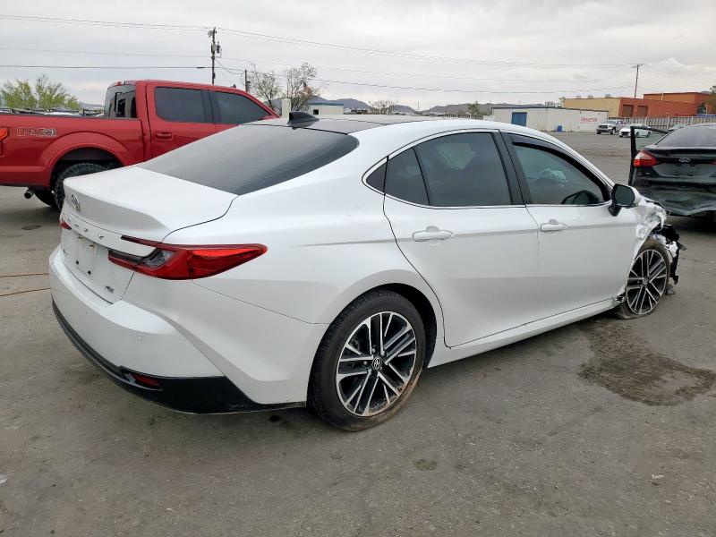 4T1DAACK0SU540988 - 2025 TOYOTA CAMRY XSE WHITE photo 3