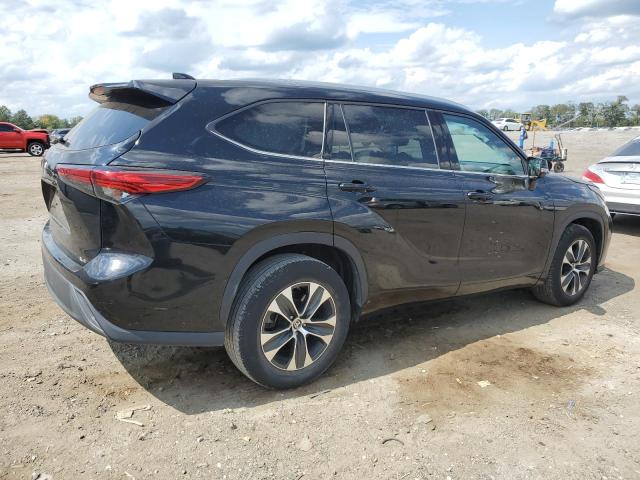 5TDGZRAH3NS546731 - 2022 TOYOTA HIGHLANDER XLE 黑色 照片 3