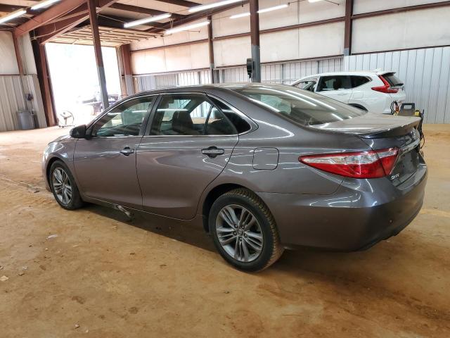 4T1BF1FK3HU412533 - 2017 TOYOTA CAMRY LE GRAY photo 2