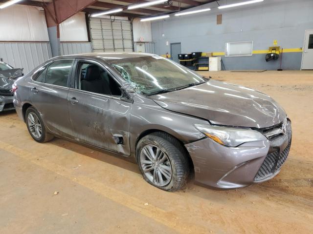 4T1BF1FK3HU412533 - 2017 TOYOTA CAMRY LE GRAY photo 4