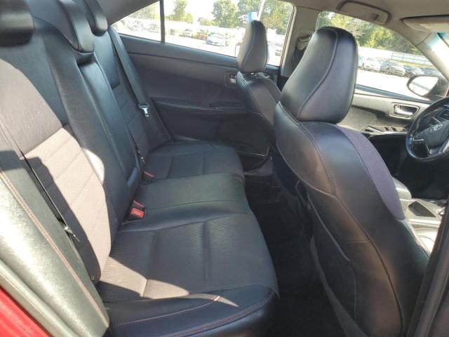 4T1BF1FK9HU772812 - 2017 TOYOTA CAMRY LE წითელი ფოტო 10