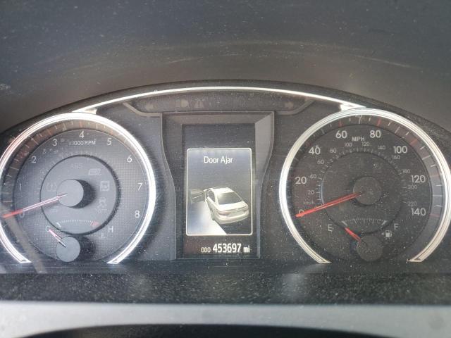 4T1BF1FK9HU772812 - 2017 TOYOTA CAMRY LE წითელი ფოტო 9