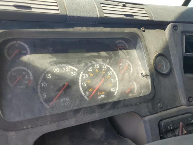 1FUJGLDRXBSBA9560 - 2011 FREIGHTLINER CASCADIA 1 白色 照片 8