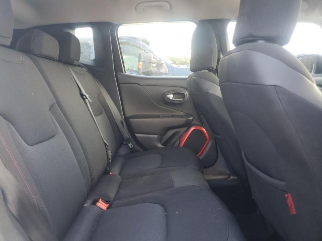 ZACCJBCT5FPB51348 - 2015 JEEP RENEGADE TRAILHAWK SILVER photo 11