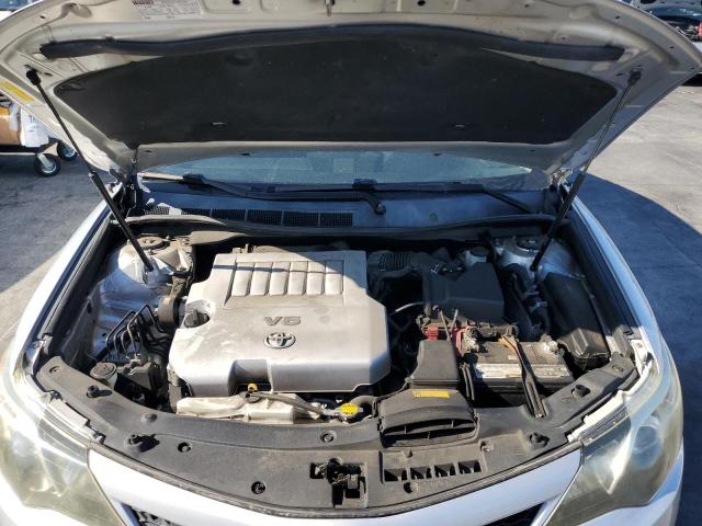 4T1BK1FK1CU008358 - 2012 TOYOTA CAMRY SE ვერცხლისფერი ფოტო 11