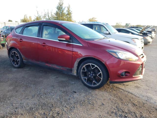 1FADP3N28DL197079 - 2013 FORD FOCUS TITANIUM RED photo 4