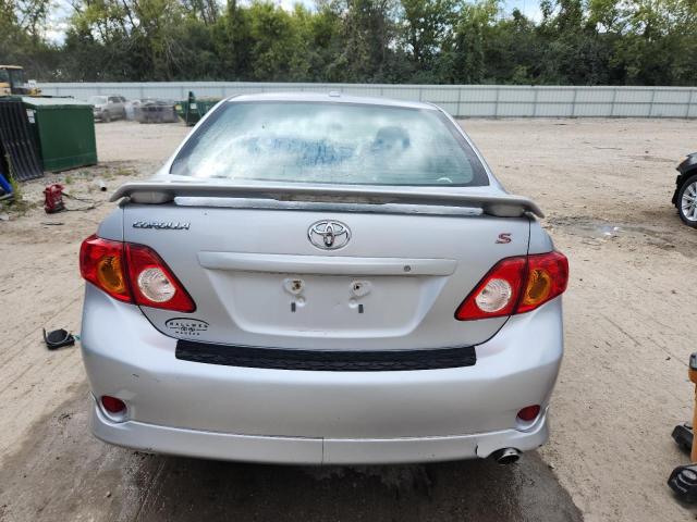 1NXBU4EEXAZ259805 - 2010 TOYOTA COROLLA BASE ვერცხლისფერი ფოტო 6