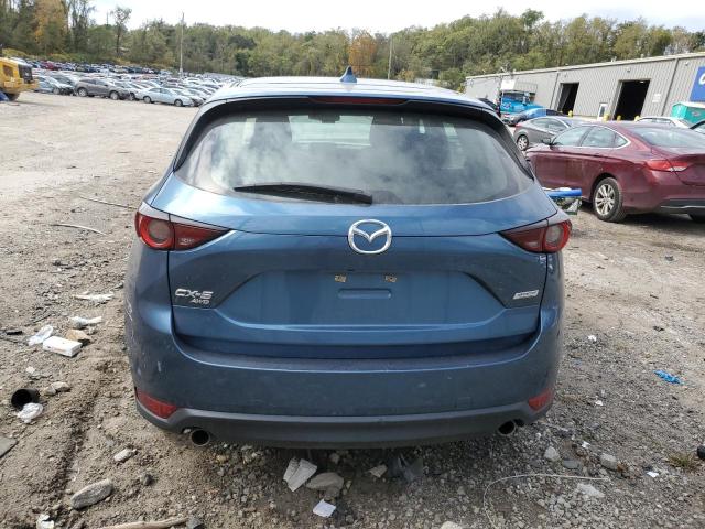 JM3KFBBM2J0453886 - 2018 MAZDA CX-5 SPORT BLUE photo 6