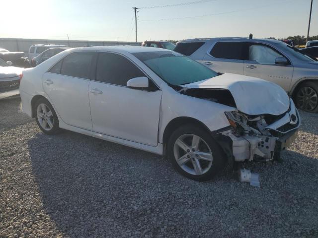 4T1BF1FK7CU561455 - 2012 TOYOTA CAMRY BASE თეთრი ფოტო 4