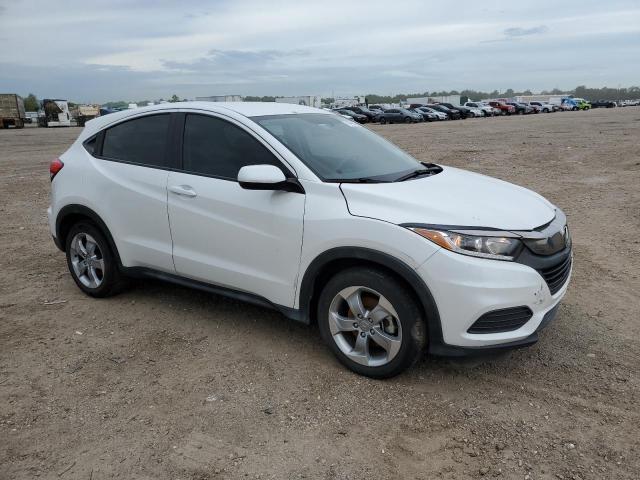 3CZRU5H34KM709936 - 2019 HONDA HR-V LX WHITE photo 4