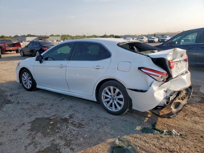 4T1B11HK6KU247192 - 2019 TOYOTA CAMRY L WHITE photo 2