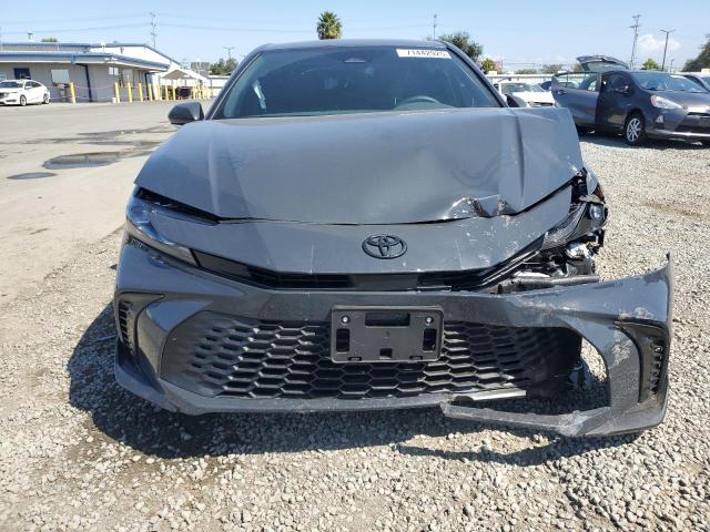 4T1DAACK9SU631242 - 2025 TOYOTA CAMRY XSE CHARCOAL photo 5