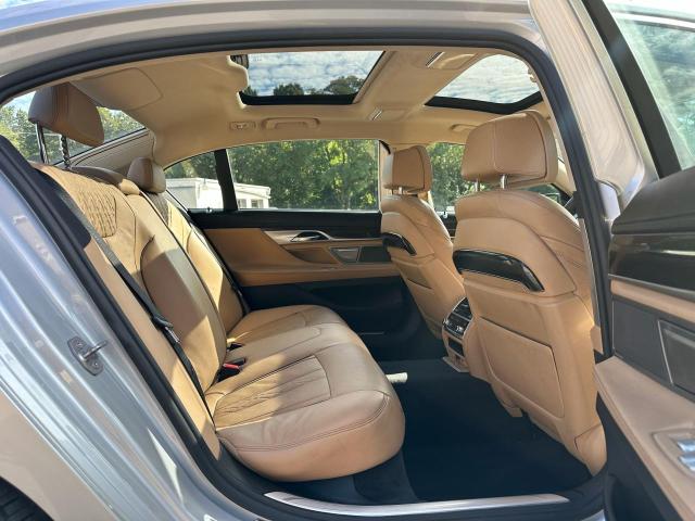 WBA7F0C5XGGL99390 - 2016 BMW 750 I SILVER photo 7