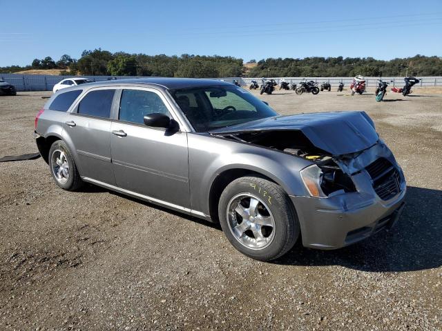 2D4FV48V65H513827 - 2005 DODGE MAGNUM SXT GRAY photo 4