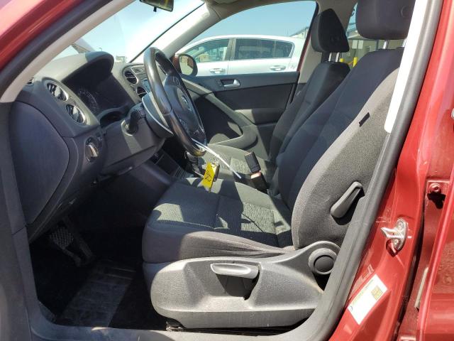 WVGAV7AX1FW096832 - 2015 VOLKSWAGEN TIGUAN S BURGUNDY photo 7