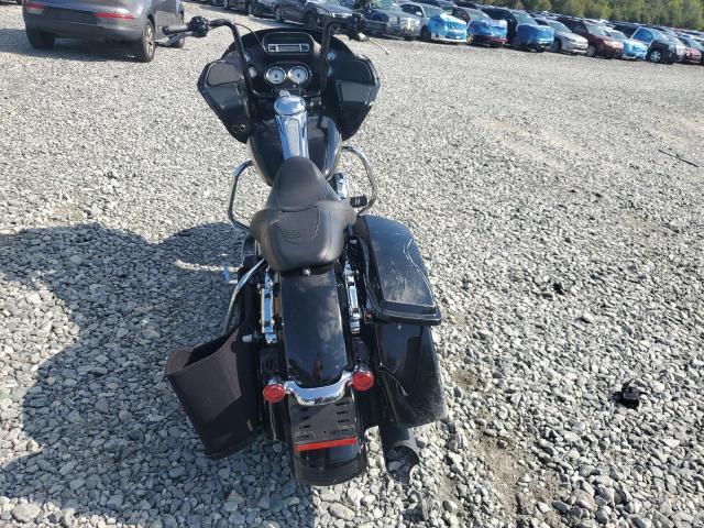 1HD1KH414AB660708 - 2010 HARLEY-DAVIDSON FLTRX BLACK photo 4