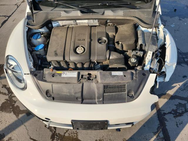 3VW5X7AT5DM816608 - 2013 VOLKSWAGEN BEETLE WHITE photo 11