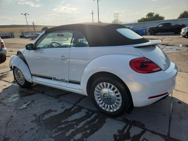 3VW5X7AT5DM816608 - 2013 VOLKSWAGEN BEETLE WHITE photo 2