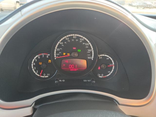 3VW5X7AT5DM816608 - 2013 VOLKSWAGEN BEETLE WHITE photo 9