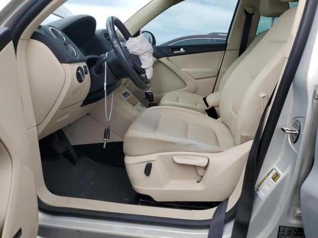 WVGAV3AX7EW563226 - 2014 VOLKSWAGEN TIGUAN S SILVER photo 7