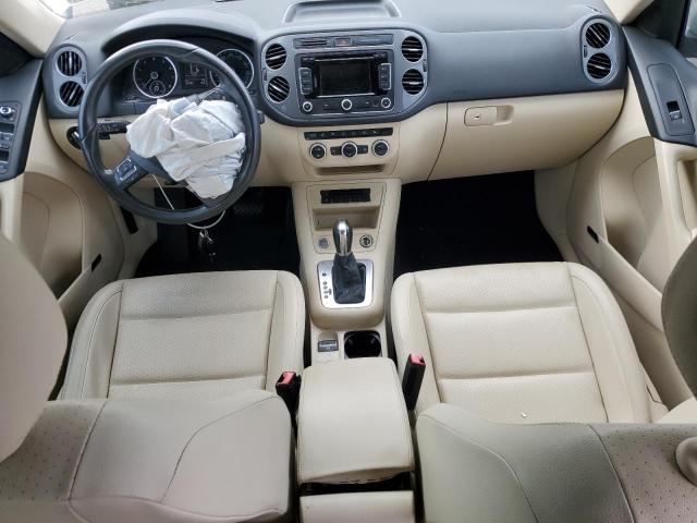 WVGAV3AX7EW563226 - 2014 VOLKSWAGEN TIGUAN S SILVER photo 8