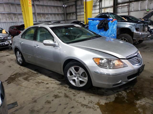 JH4KB16628C002636 - 2008 ACURA RL SILVER photo 4