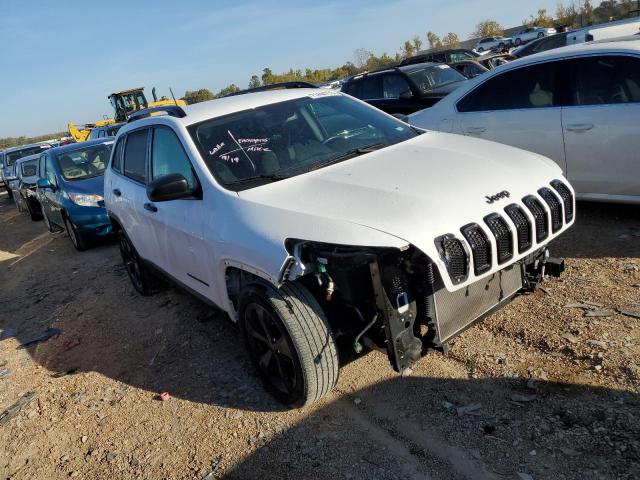 1C4PJLAB1GW336647 - 2016 JEEP CHEROKEE SPORT WHITE photo 4