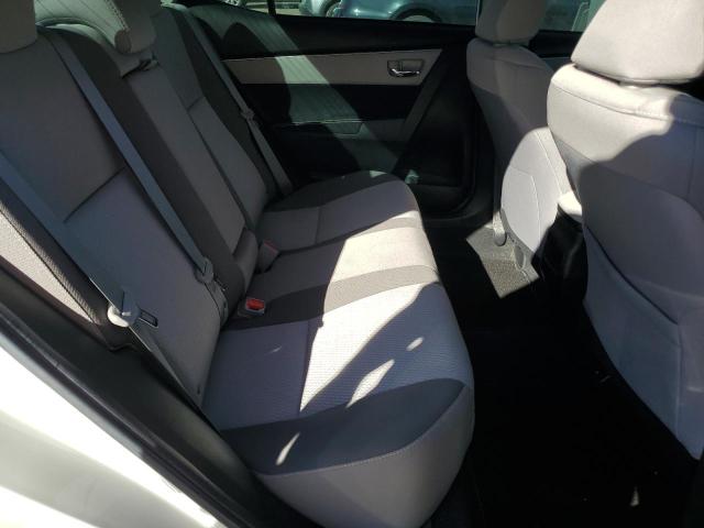 5YFBURHE3KP889726 - 2019 TOYOTA COROLLA L WHITE photo 10