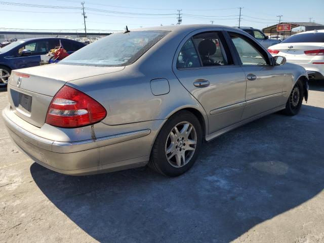 WDBUF65J15A714045 - 2005 MERCEDES-BENZ E 320 SILVER photo 3