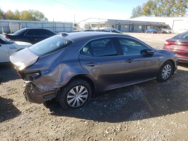 4T1C31AK0MU025503 - 2021 TOYOTA CAMRY LE GRAY photo 3