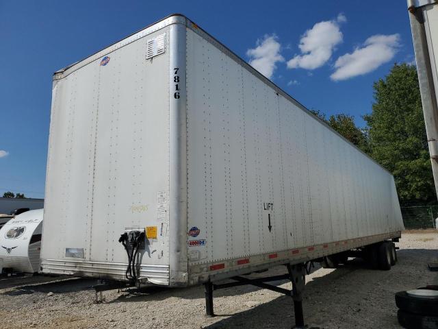 1UYVS25338G470414 - 2008 UTILITY VS2DX WHITE photo 2