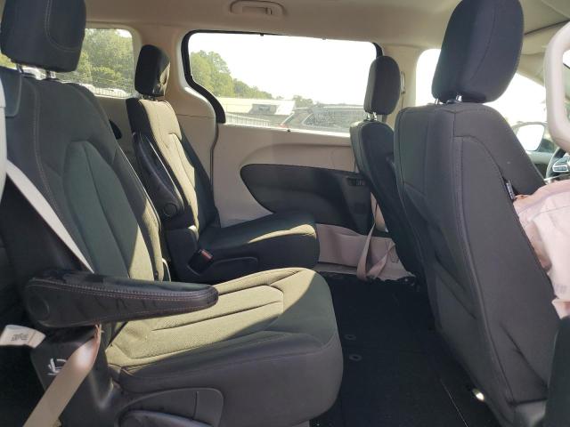 2C4RC1FG3LR192890 - 2020 CHRYSLER PACIFICA TOURING GRAY photo 11