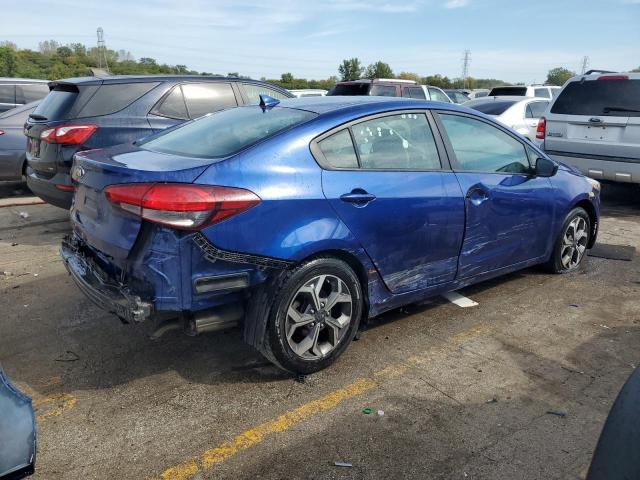 3KPFK4A79JE220124 - 2018 KIA FORTE LX BLUE photo 3