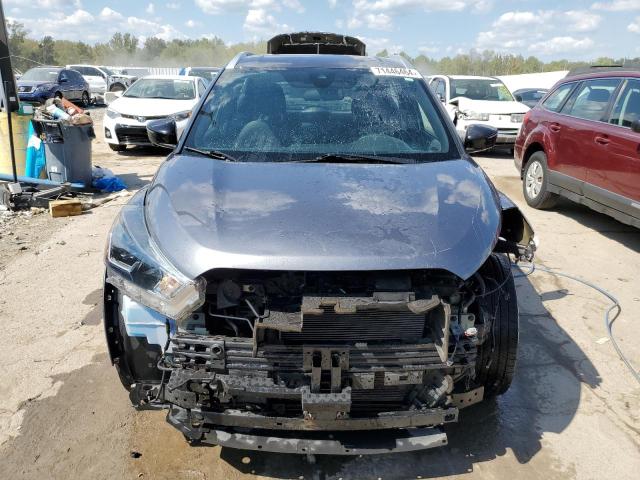 3N1CP5DV1LL535134 - 2020 NISSAN KICKS SR GRAY photo 5