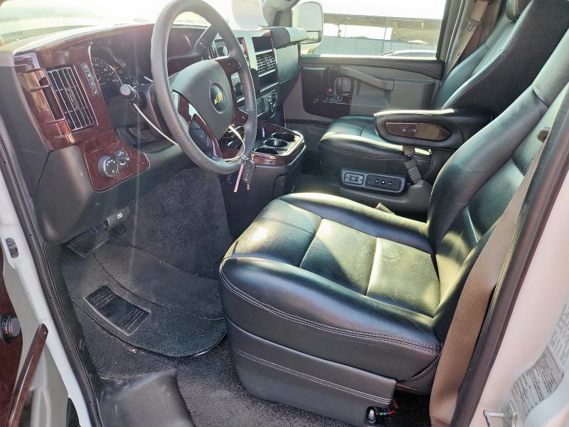 1GAZGPFG0K1264129 - 2019 CHEVROLET EXPRESS G3 LT Ақ фото 7